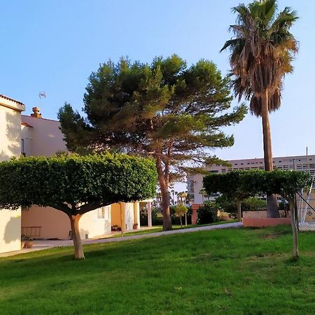 Atractivo Apartamento En La Playa Con Parking Roquetas de Mar Kültér fotó